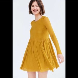 URBAN OUTFITTERS Shift Mustard Dress